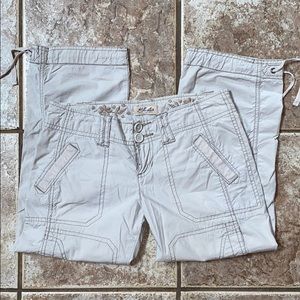 Hollister Women’s x-small grey capris